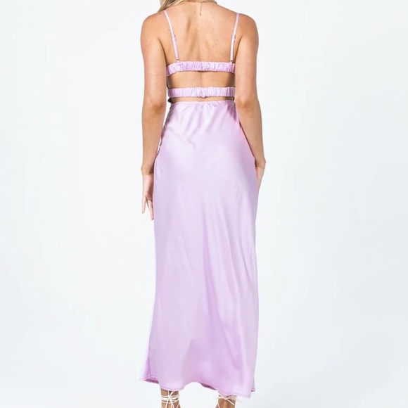 Brand new Lillie Midi Dress in Purple from Princess Polly - Picture 2 of 4
